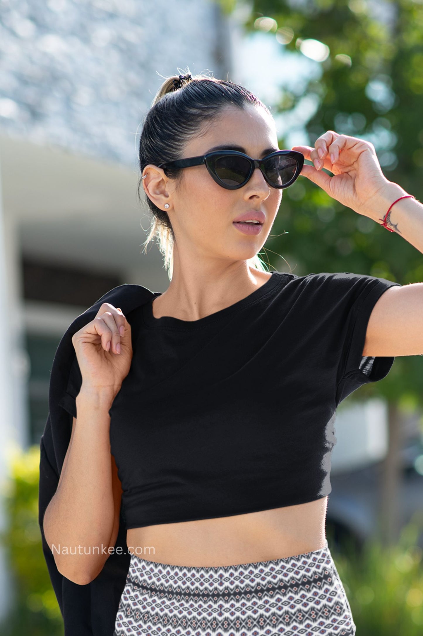 black crop top