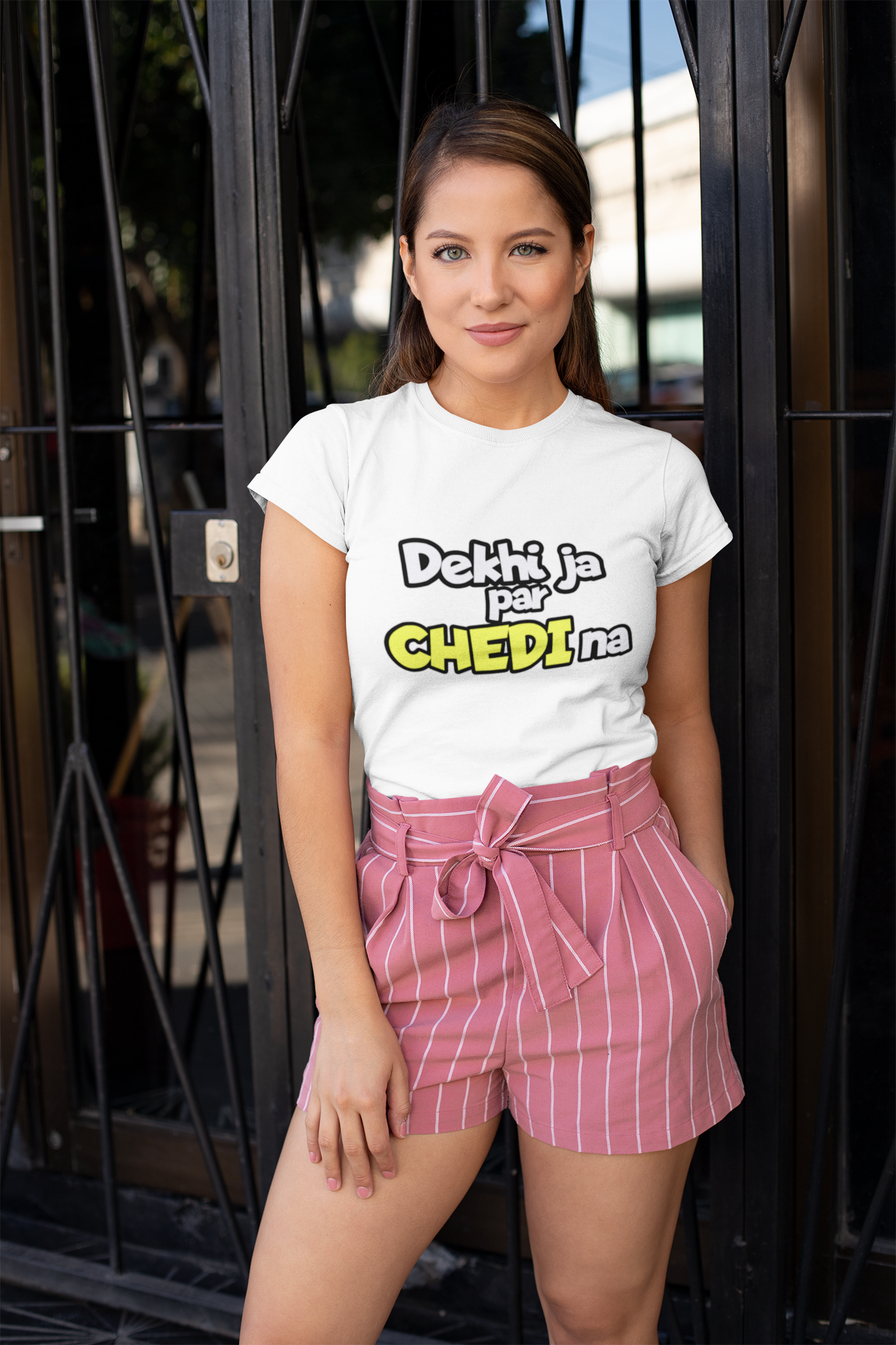 Dekhi Ja Par Chedi Na | Women Half Sleeve Round Neck T-Shirt