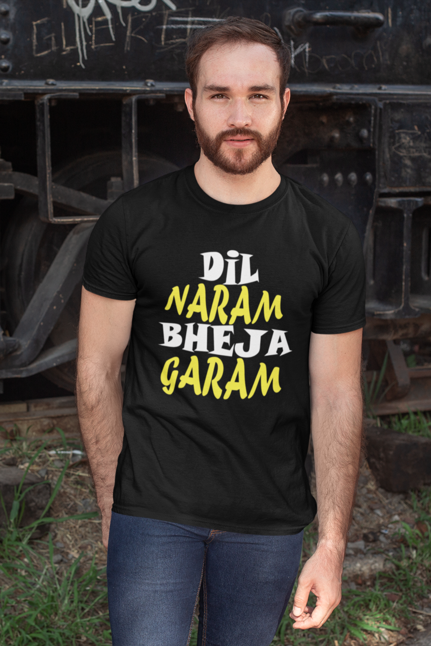 Dil Naram Bheja Garam | Men Half Sleeve Round Neck T-Shirt